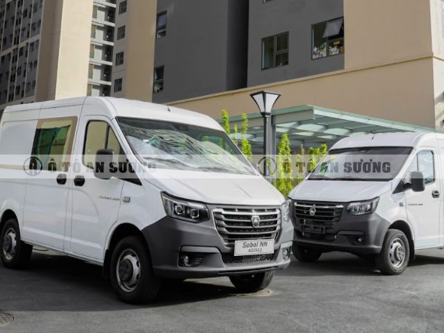 Xe tải van Gaz Sobol NN 6 chỗ