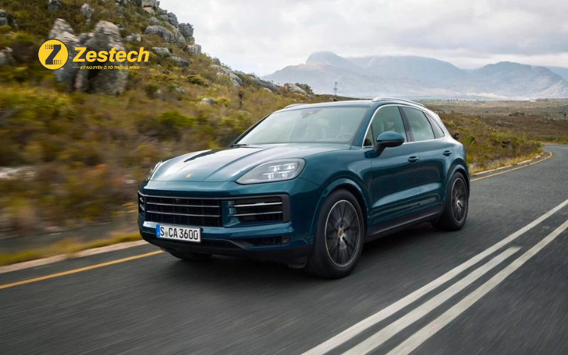van-hanh-Porsche-Cayenne-2024