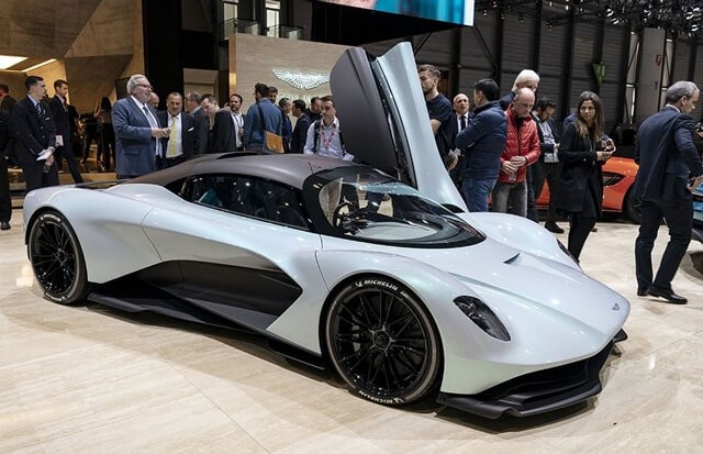 gia-sieu-xe-McLaren-senna