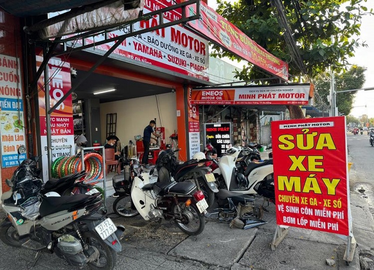 biển sửa xe máy