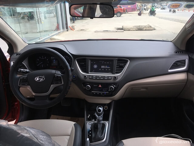 noi-that-hyundai-accent-2018-2019