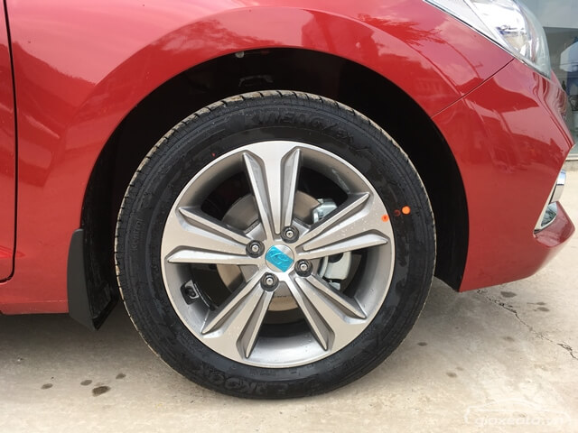 lazang-xe-hyundai-accent