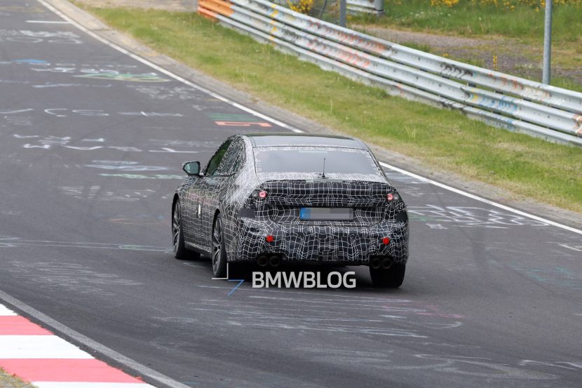 2027 BMW M350 PROTOTYPE on the track