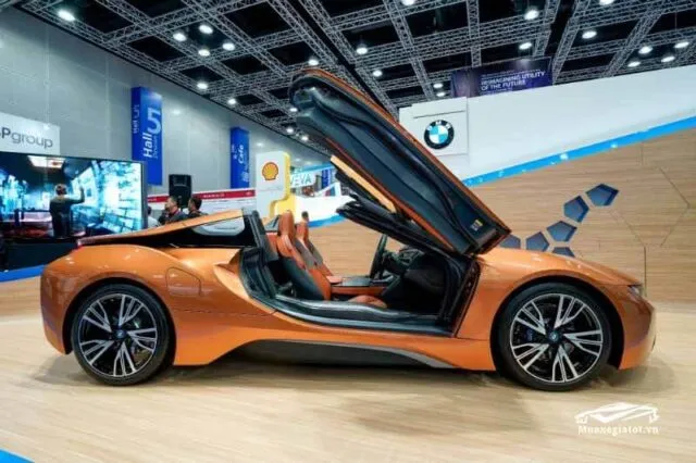 Đánh giá xe BMW i8 mui trần: Roadster 2 chỗ ngồi “đốn tim” dân chơi