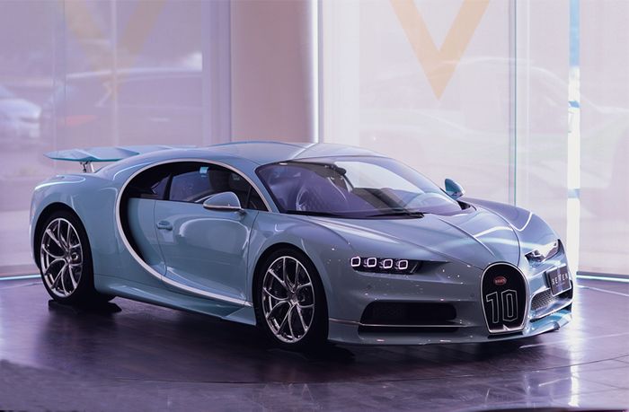 Bảng giá xe Bugatti mới nhất tháng 04/2024 tại Việt Nam