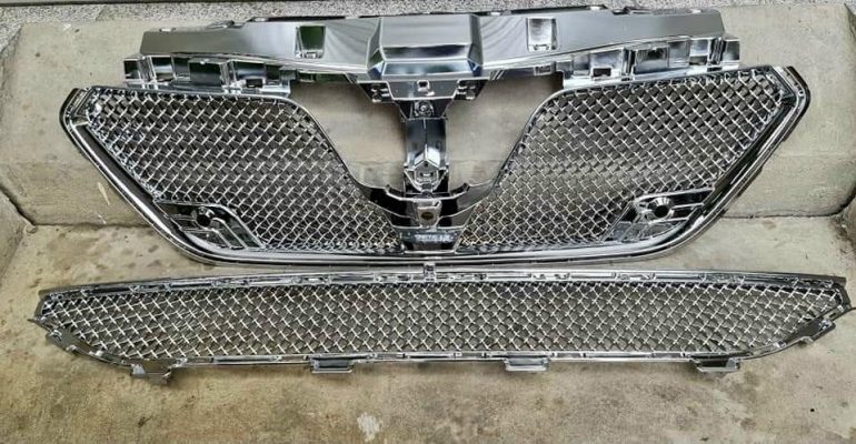 mặt ca lăng; mặt ga lăng; ca lăng ô tô; lưới tản nhiệt ô tô