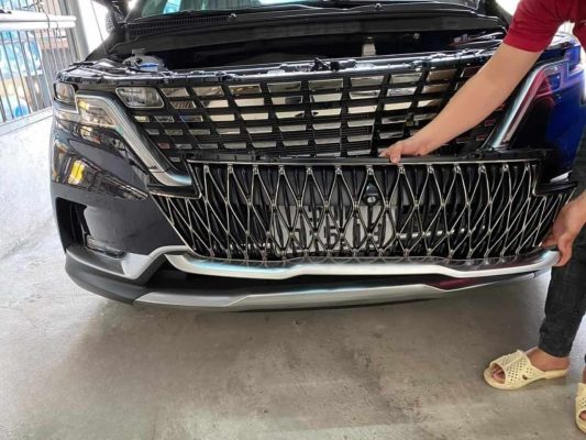mặt ca lăng; mặt ga lăng; ca lăng ô tô; lưới tản nhiệt ô tô