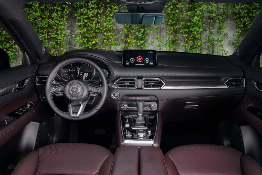 Dòng xe 7 chỗ dưới 1 tỷ New Mazda CX-8 được đánh giá rộng nhất phân khúc