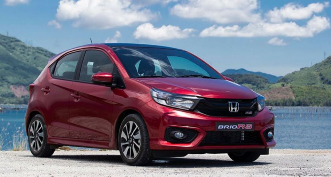 Honda Brio là mẫu xe mới xuất hiện ở thị trường Việt Nam không lâu, nhưng đã nhanh chóng tạo ấn tượng với cộng đồng là mẫu xe ô tô giá rẻ với thiết kế đẹp mắt