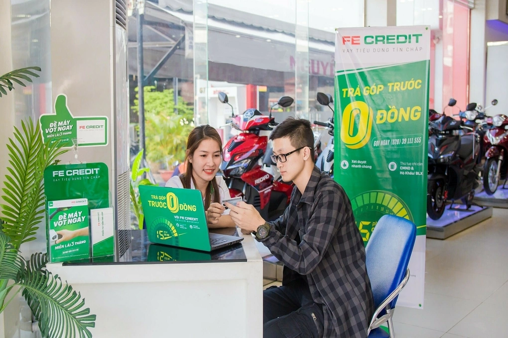 Vay mua xe máy tại FE CREDIT