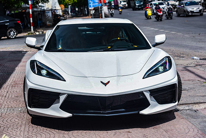 Siêu xe "bình dân" Chevrolet Corvette C8 bất ngờ có mặt tại Việt Nam, giá bán hơn 7 tỷ đồng - 6