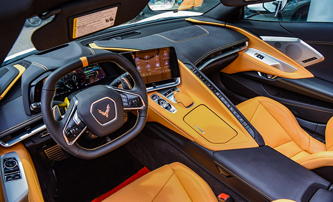 Siêu xe "bình dân" Chevrolet Corvette C8 bất ngờ có mặt tại Việt Nam, giá bán hơn 7 tỷ đồng - 7