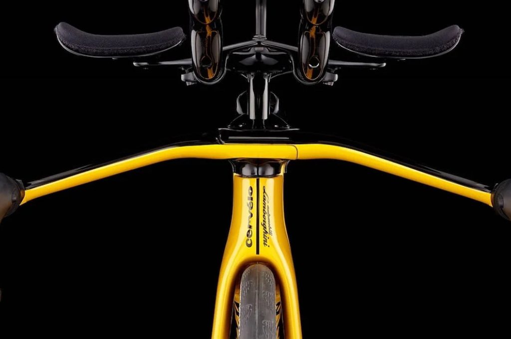 Xe đạp 24K Gold Extreme Mountain Bike trang bị yên xe da cá sấu mềm mại