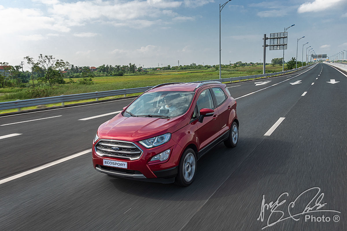 Ưu nhược điểm xe Ford EcoSport 2021 a7