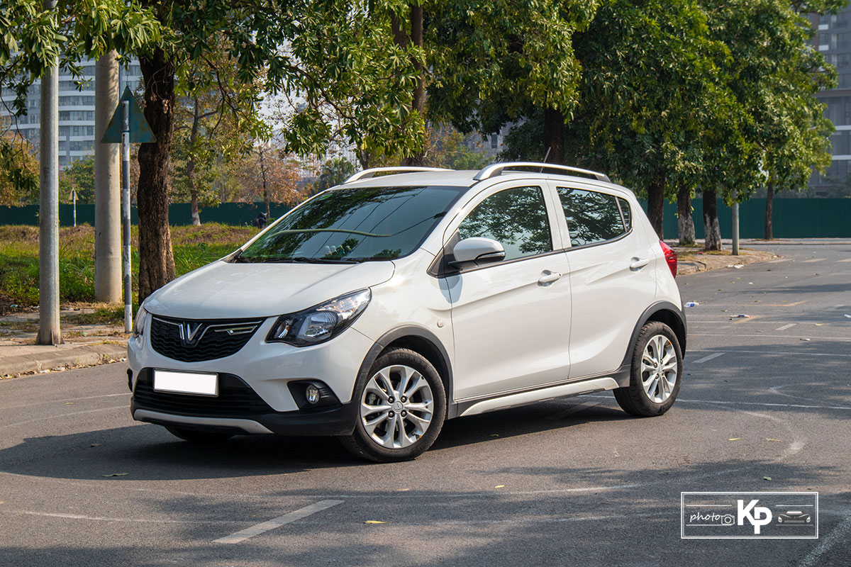 Ưu nhược điểm VinFast Fadil 2021 bản Base: Hơn/thua gì so với Grand i10, Morning