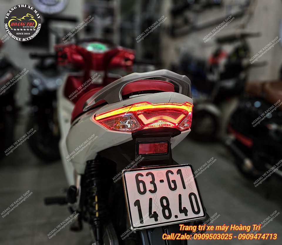 Đồng thời có thêm hiệu ứng giúp cho xế cưng của bạn trở nên nổi bật hơn