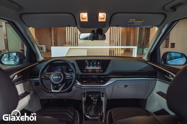 Xe KIA SUV 5 chỗ, 7 chỗ gầm cao bán tại Việt Nam: Giá xe kèm khuyến mãi