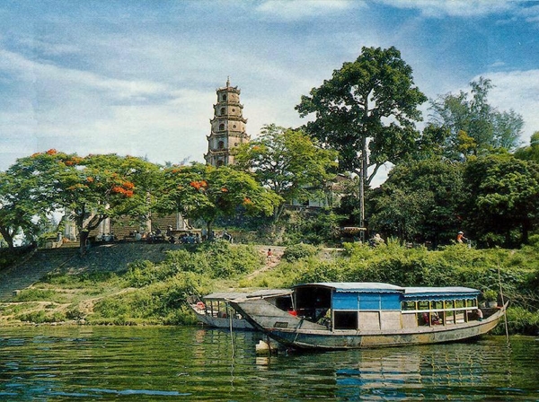 Phuoc dien tower - hue travel guide - thing to do in hue