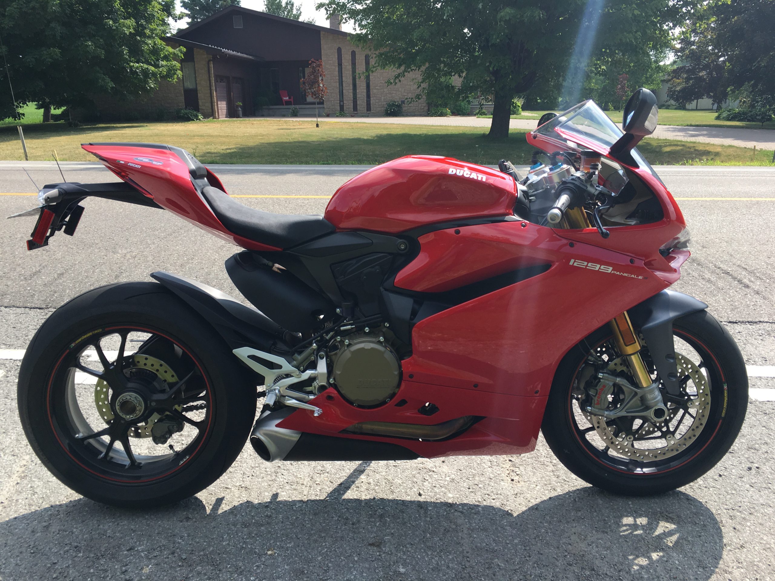 2016 Ducati 1299 Panigale S&nbsp;Review