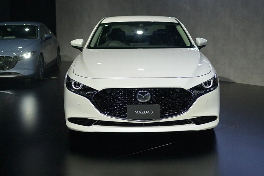 Mazda 3 Luxury 2026 - Hình 2