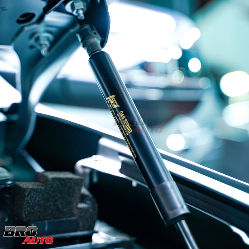 Ty Chống Nắp Capo Thái Lan Cho Ford Raptor 2024