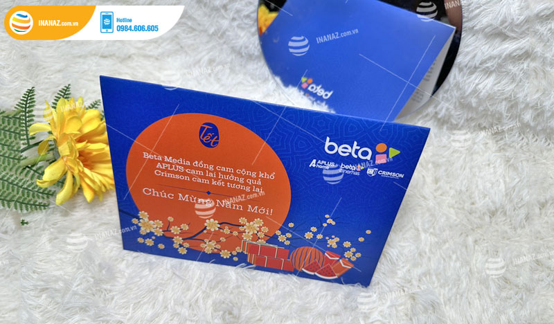 Mẫu tờ gấp chúc mừng năm mới công ty Beta