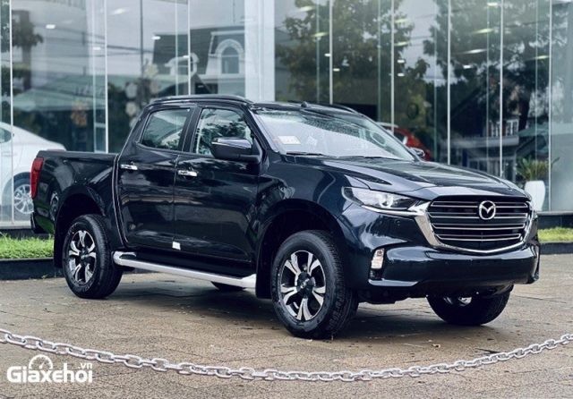 Bảng giá xe bán tải 2024 bán tại Việt Nam: Khuyến mãi, Trả góp