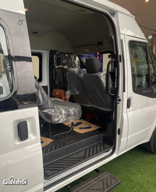 Ford Transit 2023: Giá bán mới nhất, Đánh giá thông số kỹ thuật