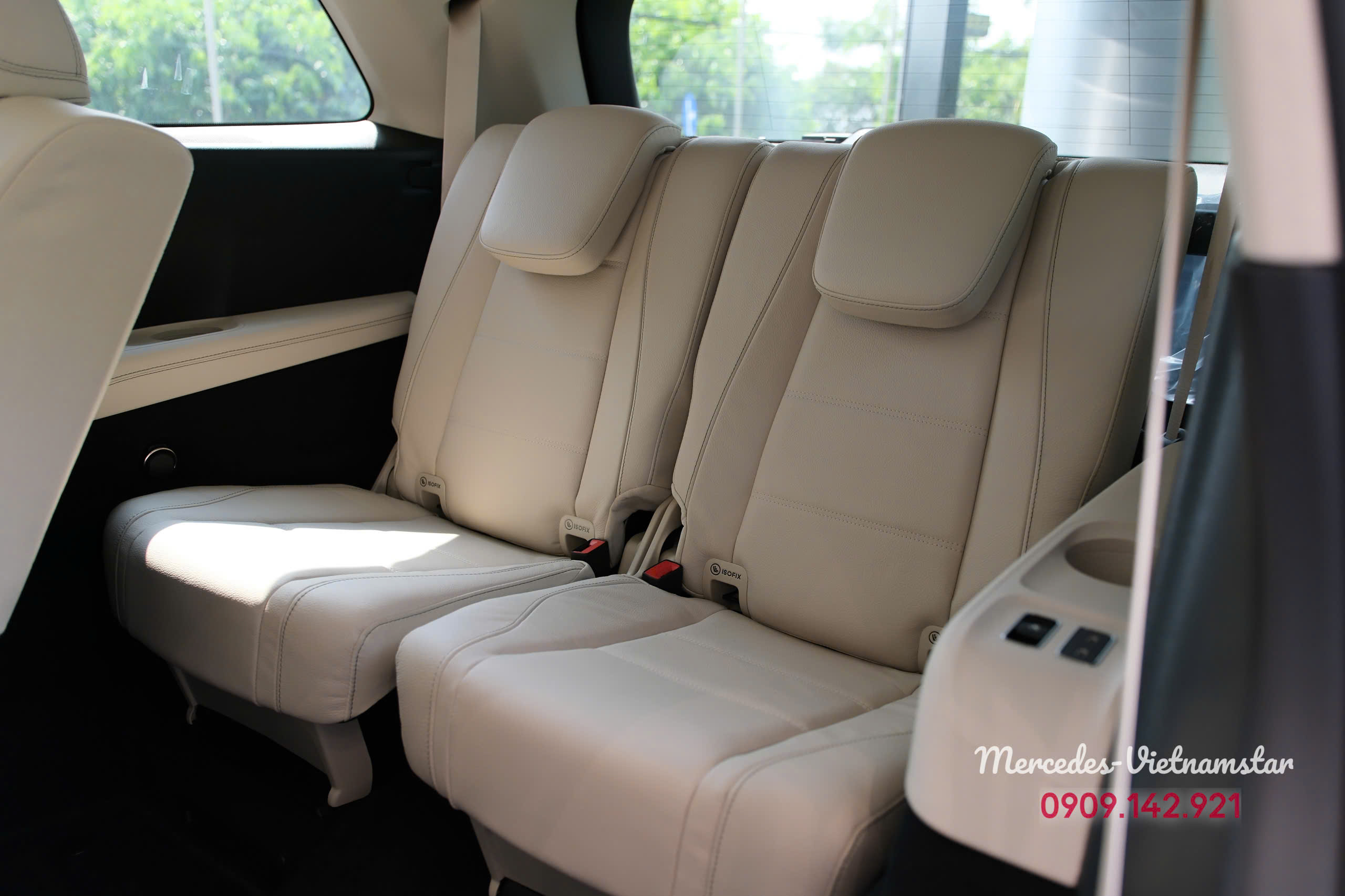 Thiết kế nội thất GLS450 nội thất Be đẳng cấp trên Mercedes GLS