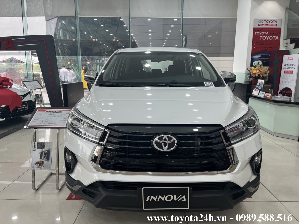 toyota-innova-2.0-ventuner-2023