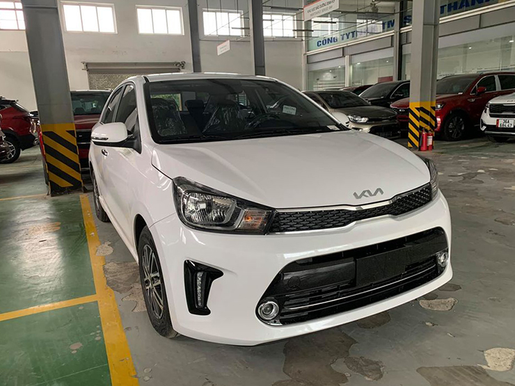 Giá xe Kia Soluto niêm yết và lăn bánh tháng 6/2022 - 5