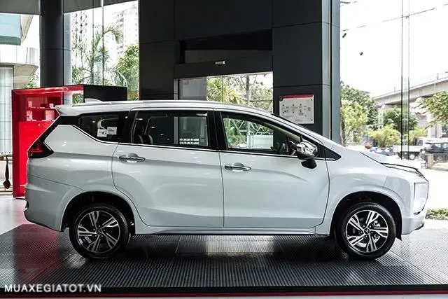 Mitsubishi Xpander 2021: Giá bán mới nhất, Đánh giá thông số kỹ thuật