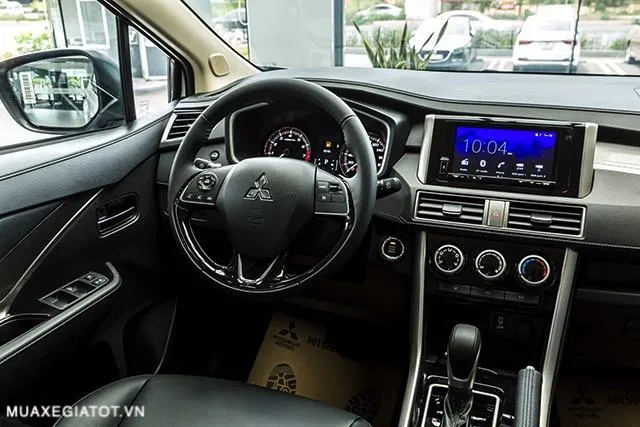 Mitsubishi Xpander 2021: Giá bán mới nhất, Đánh giá thông số kỹ thuật