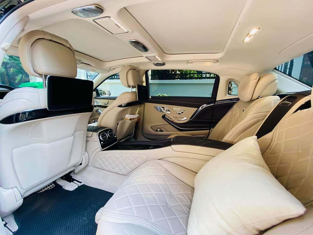 Nội thất xe siêu sang Maybach S600