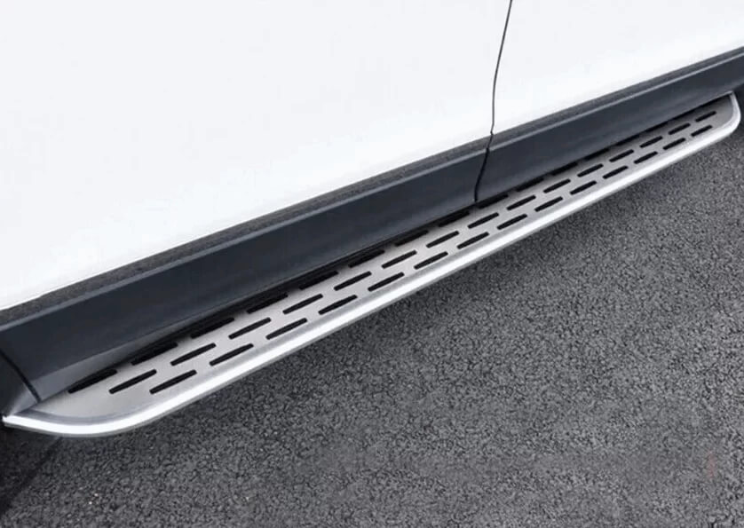 Bậc lên xuống xe ô tô Audi chất liệu nhôm nguyên khối