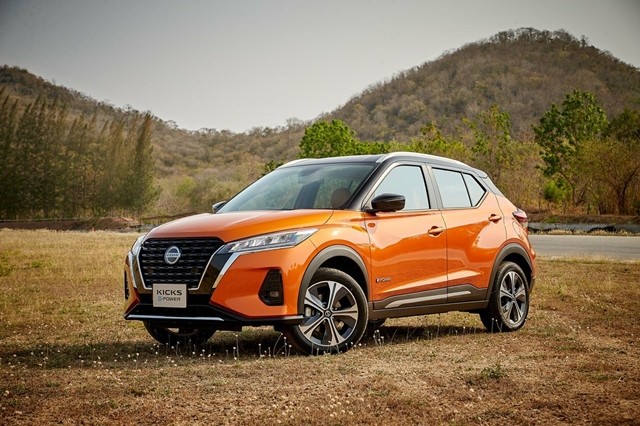 Nissan-Navara-co-gia-bao-nhieu