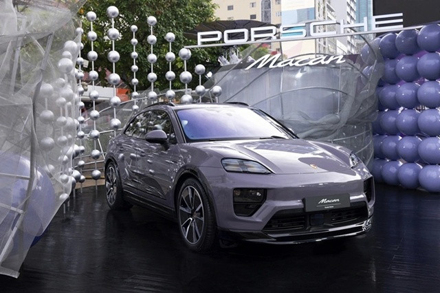 porsche-taycan-gia-bao-nhieu