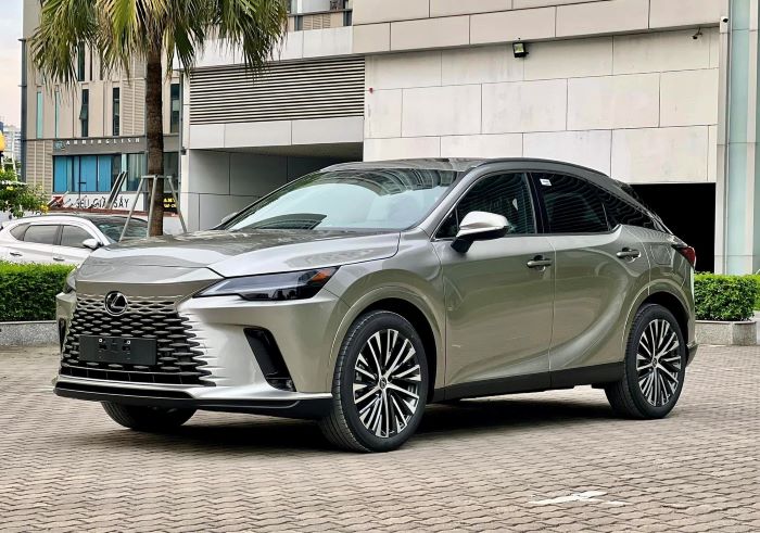 Lexus RX 350h Premium màu bạc Sonic Titanium (1J7)