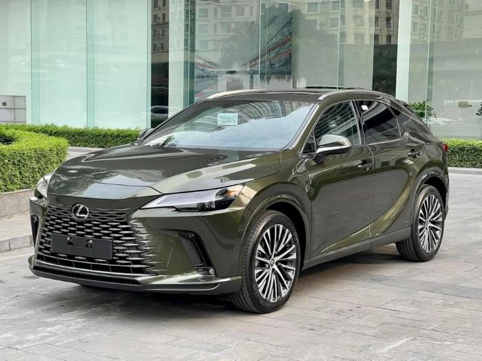 Lexus RX 350h Premium màu xanh lục Terrane Khaki (6X4)