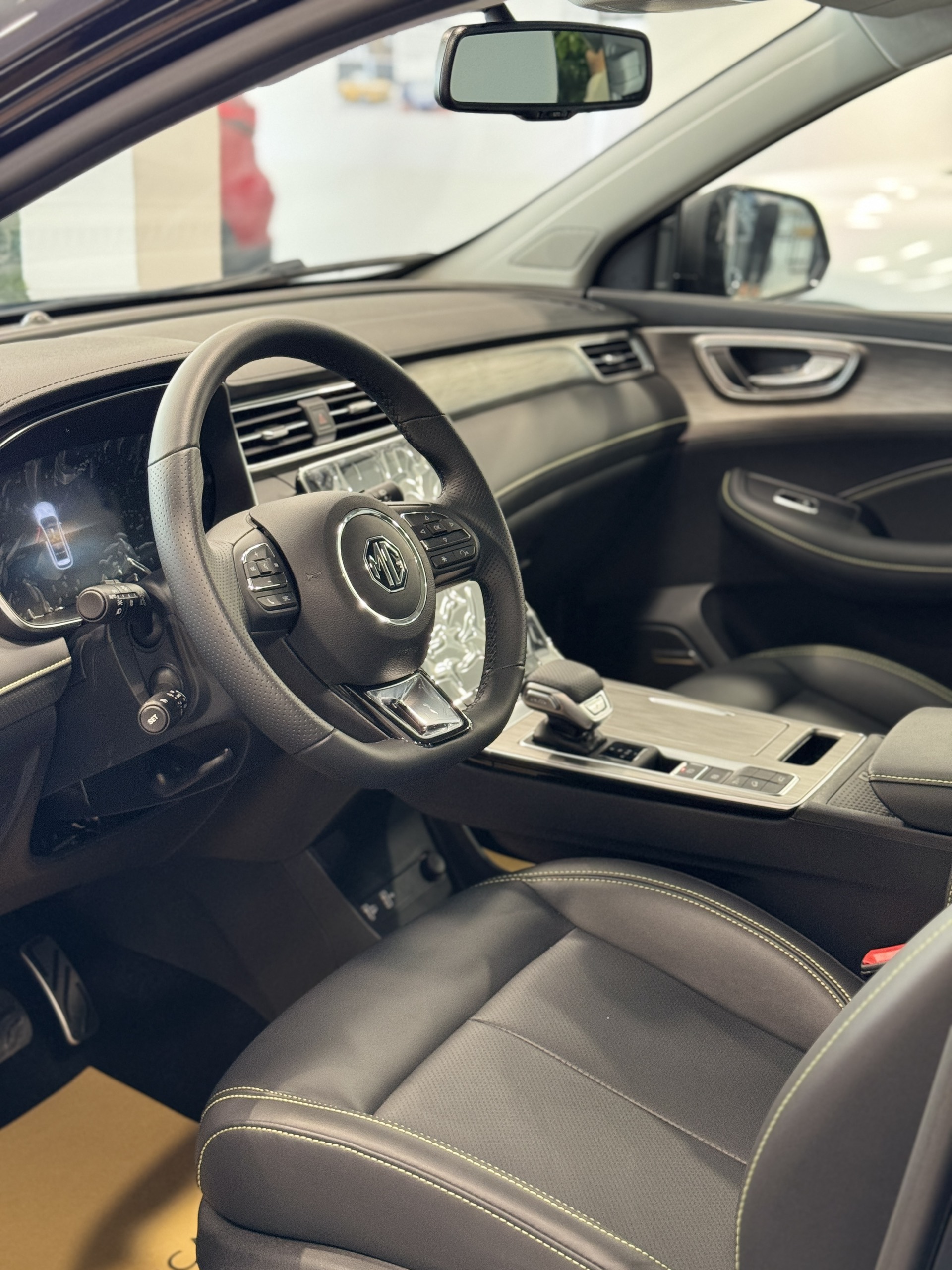 xe mg 5 chỗ gầm cao