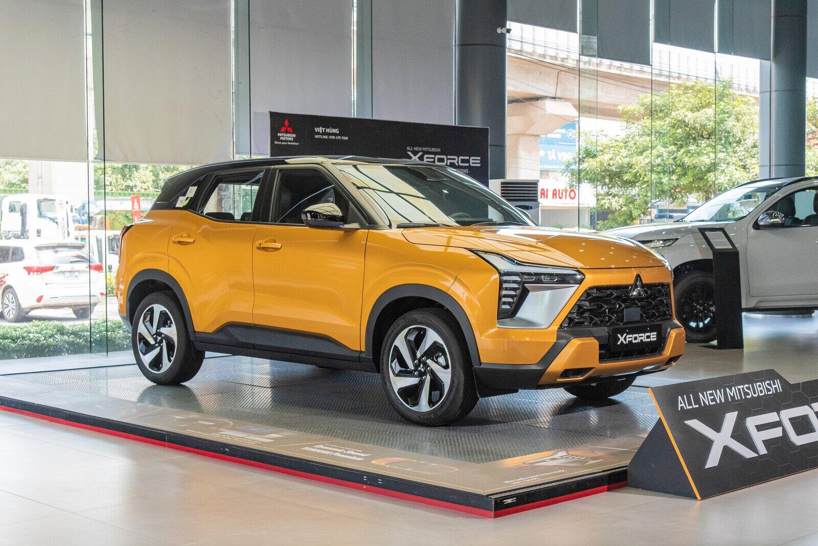 Mitsubishi Xforce 2025 có kích thước tổng thể lần lượt là 4.390 x 1.810 x 1.660 mm