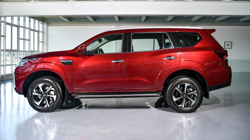 Thân Xe Nissan Terra VL 2022