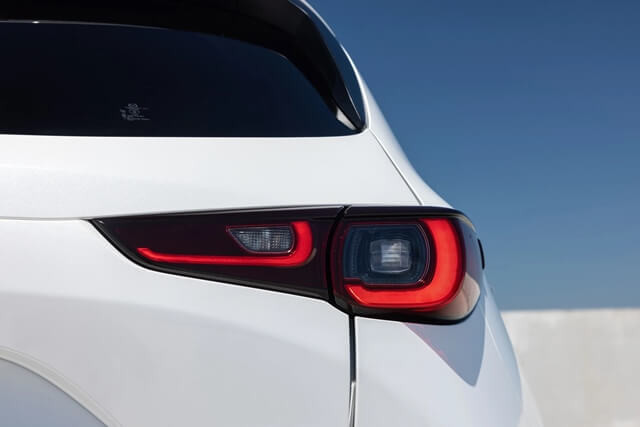 Mazda-CX5-2025-khoang-lai