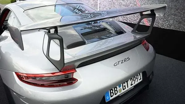 Porsche 911 GT2 RS