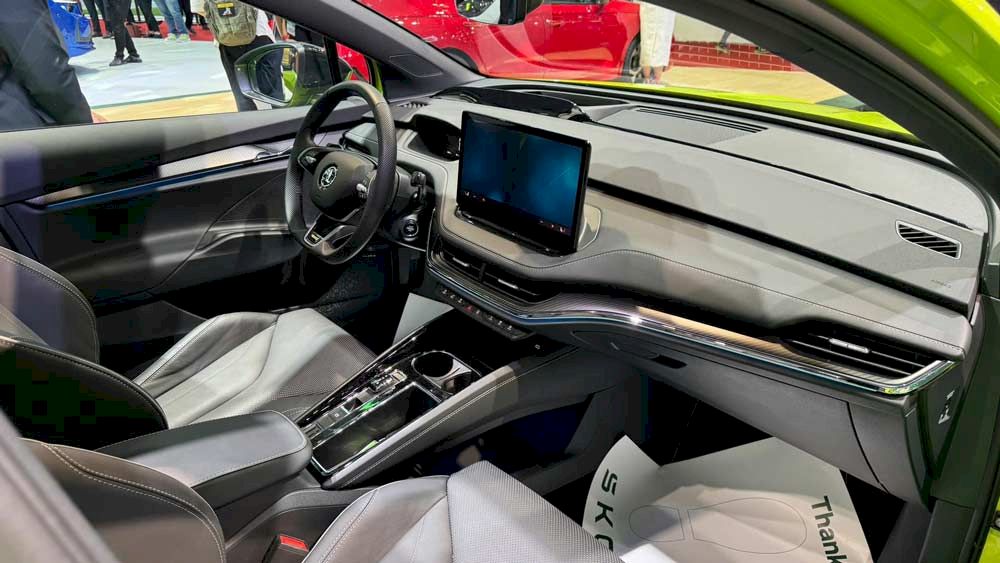 Bảng giá xe Skoda 2024: Cập nhập khuyến mãi, chi phí giá lăn bánh mới nhất