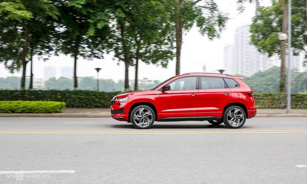 Bảng giá xe Skoda 2025: Cập nhập khuyến mãi, chi phí giá lăn bánh mới nhất