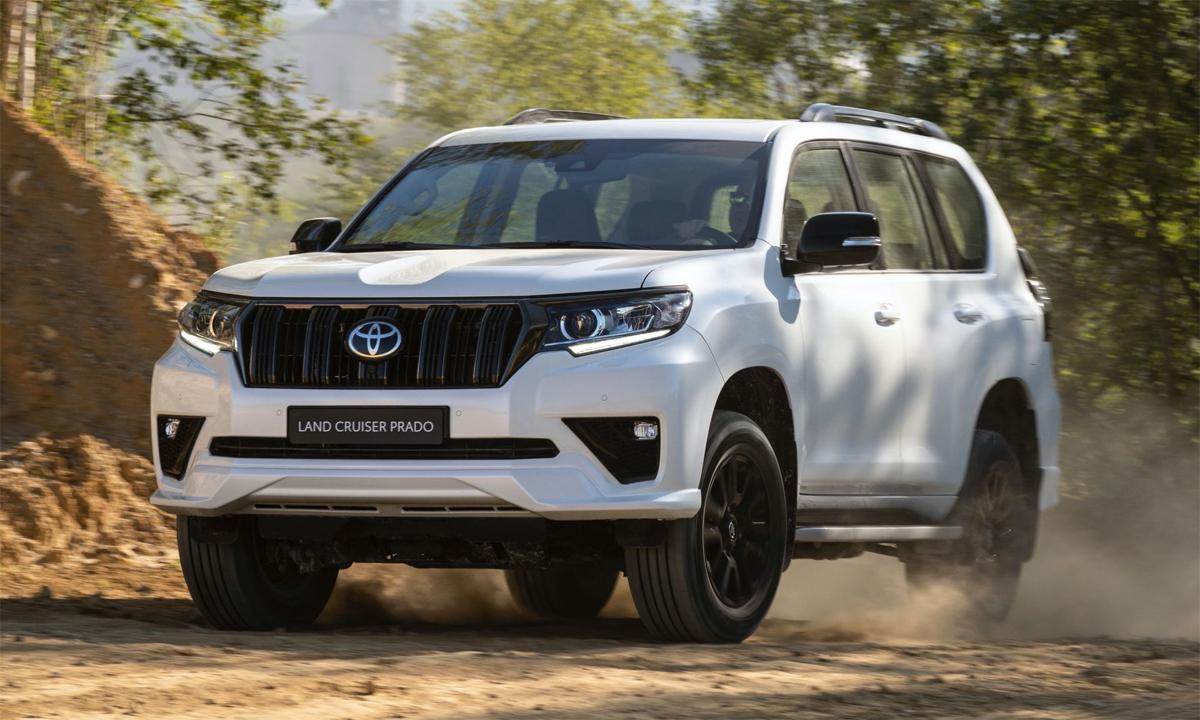 Xe Land Cruiser 7 chỗ