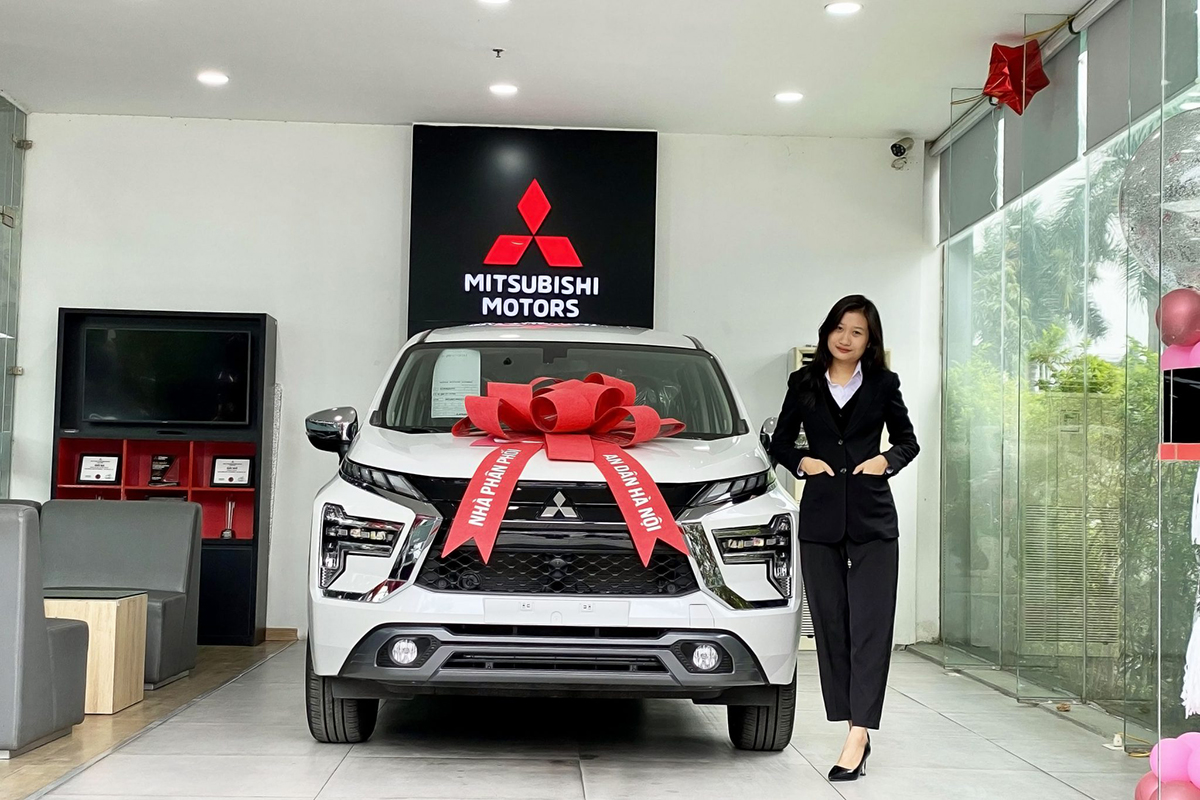 Xe Mitsubishi Xpander