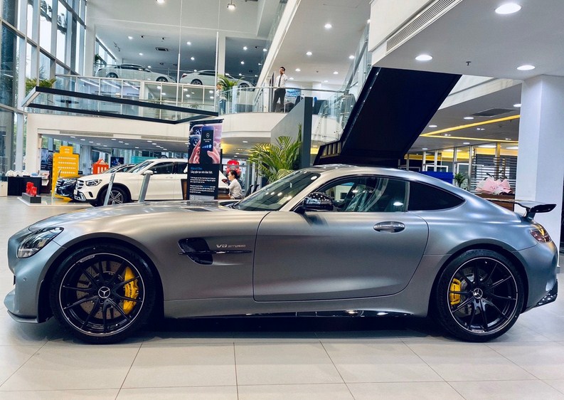 Mercedes-AMG GTR 2022