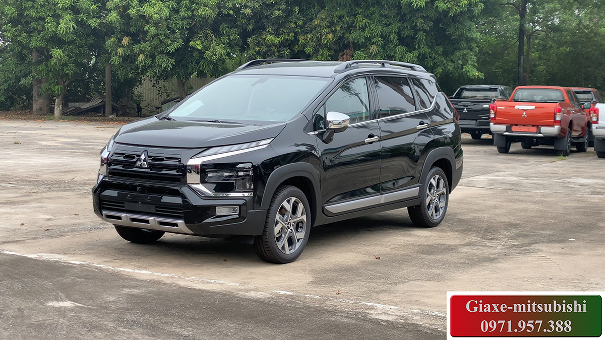 Mitsubishi Xpander Cross
